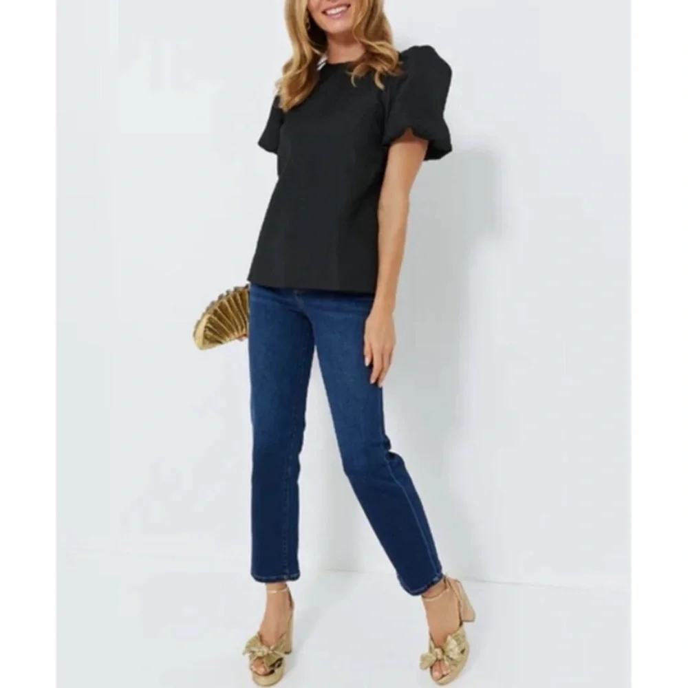 POMANDER PLACE Black Jacquard Lyla Blouse